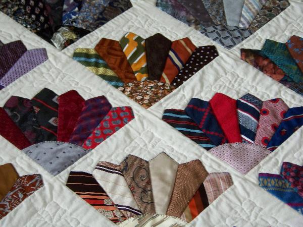 quilt tie quilts pattern ties necktie dresden plate neck quilting mens patterns awesome scalloped neckties creates crafts block using quiltingboard
