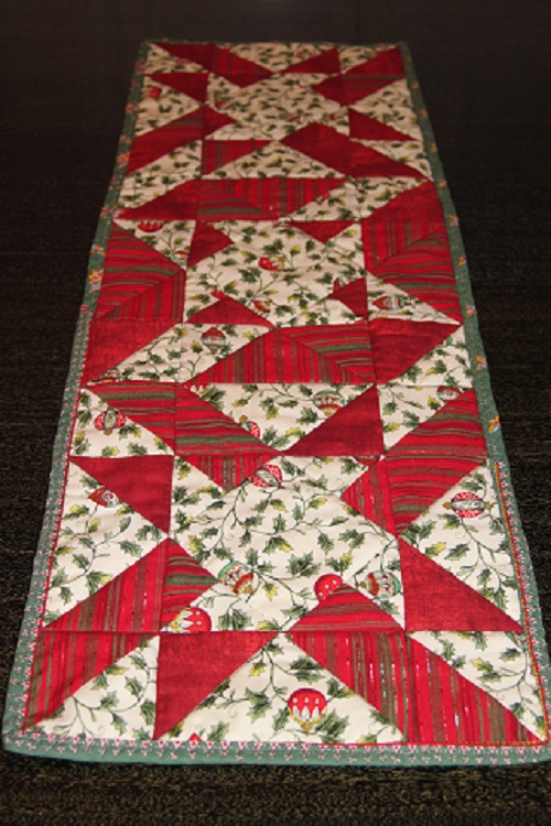 Table Runners,  runners xmas 500x750 187.3KB Thread: in cheap table Christmas