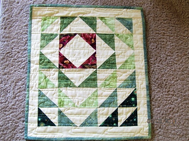 Is a square hoop better than a round hoop? - Quiltingboard Forums