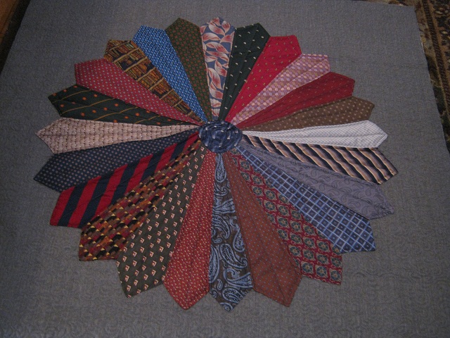 Memorial Necktie Quilt - Quiltingboard Forums