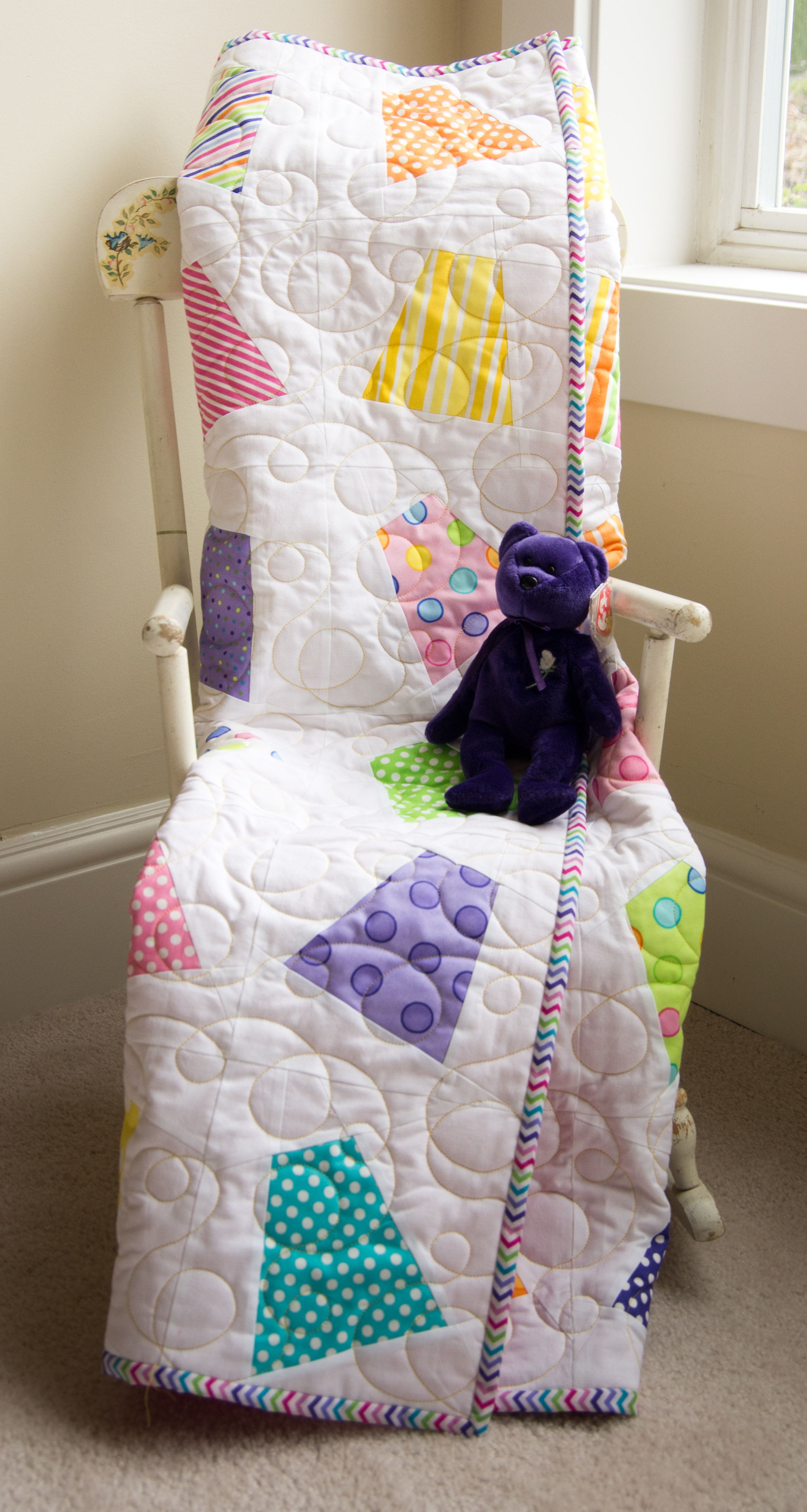 Tipsy Tumbler - cute and easy kids quilt! -