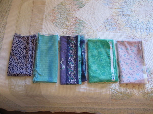 How to make a coiled fabric basket using clothesline and strips of fabric -  Quiltingboard Forums