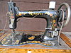 2012-09-15-queen-sewing-machine-001.jpg